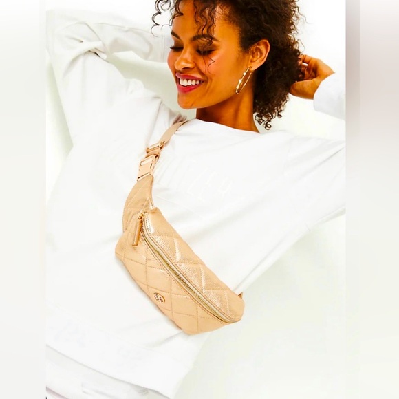 NEW! Lilly Pulitzer Quilted Leather Kenton Belt Bag Gold NWT - Picture 2 of 7